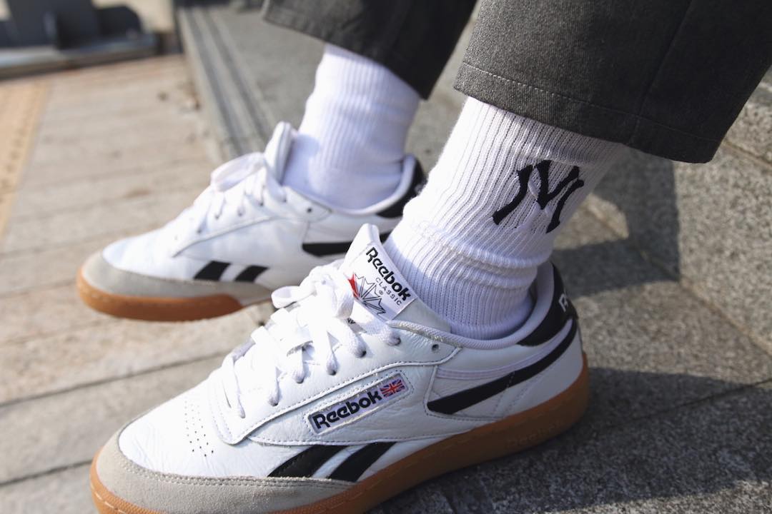 M SOCKS