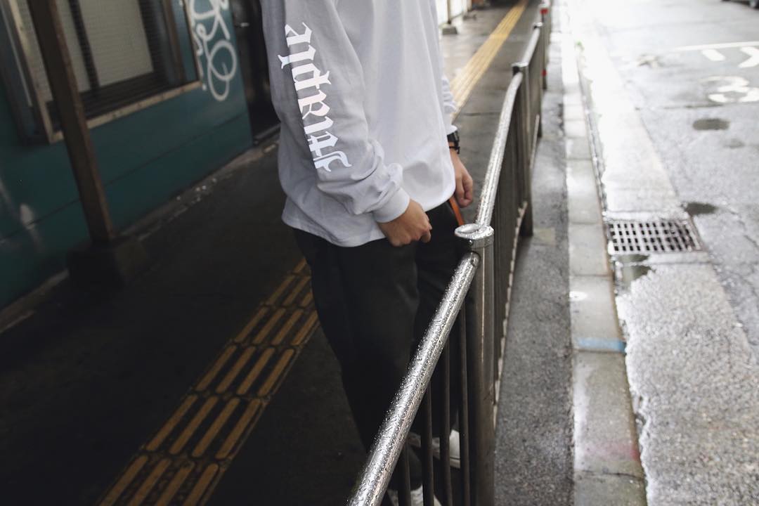 REFLECTOR LONG SLEEVE TEE